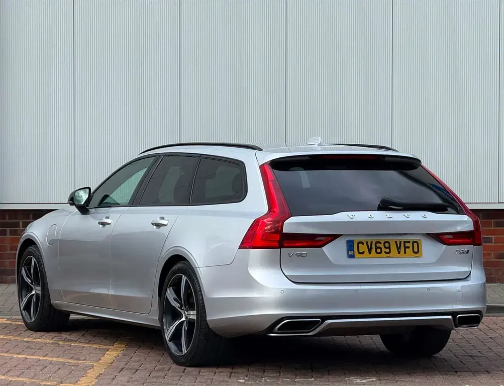 Used Volvo V90 R-Design 2019 Silver Estate