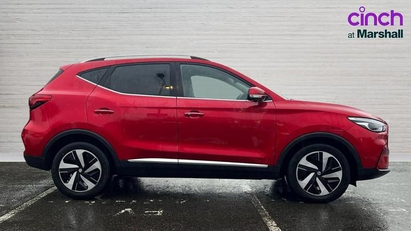 Used MG ZS Trophy 114 kW (156 HP) 2022 Red SUV