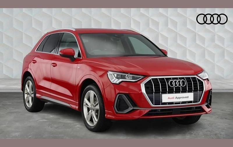 Used Audi Q3 S-Line 150 HP (110 kW) 2019 Tango red, metallic SUV