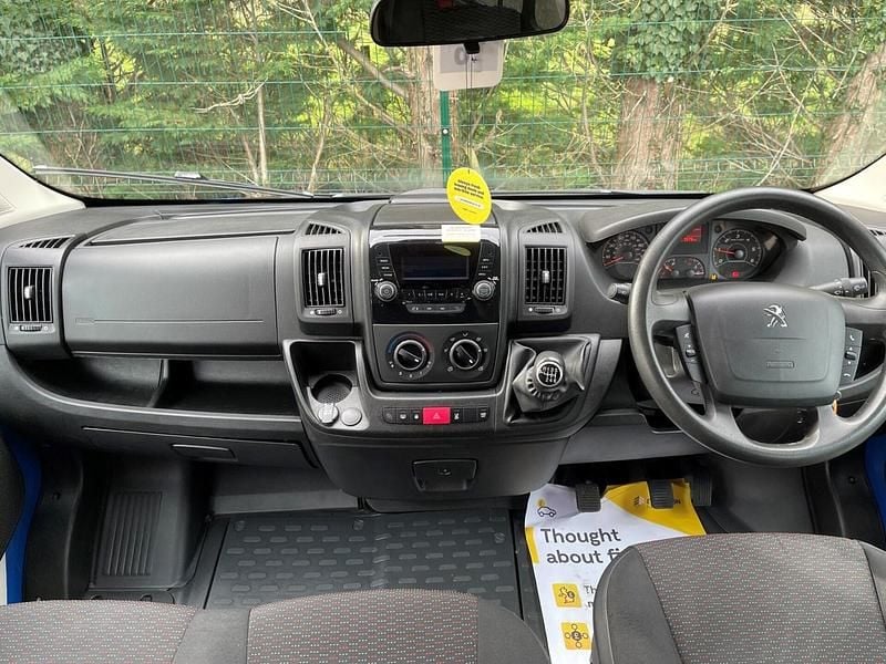 Used Peugeot Boxer 130 HP (95 kW) 2020 Blue Van