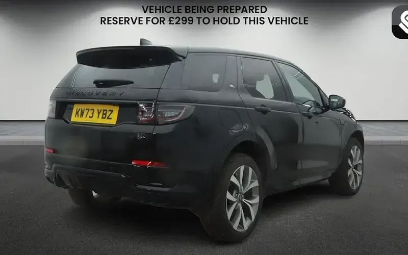 Used Land Rover Discovery 5 HSE Dynamic 204 HP (150 kW) 2024 SUV