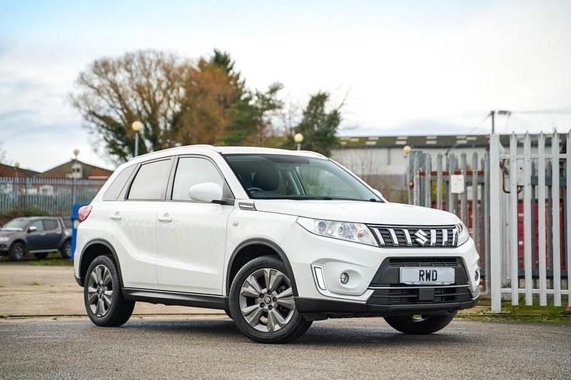 White Used 2019 Suzuki Vitara SZ-T Hatchback | £10,495 (Good price) - Image 1/1