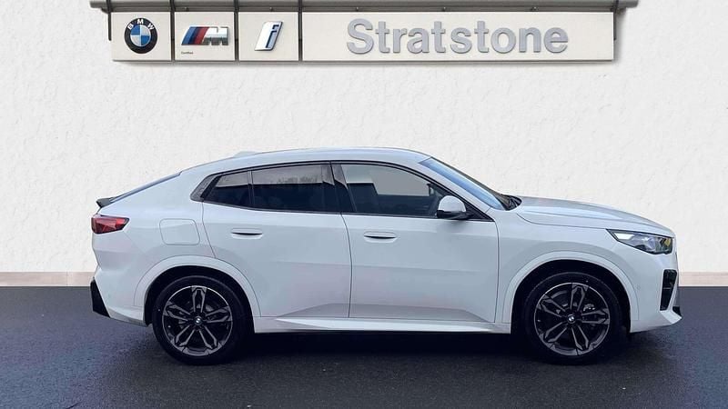 Used BMW iX2 M Sport 230 kW (313 HP) 2025 White SUV