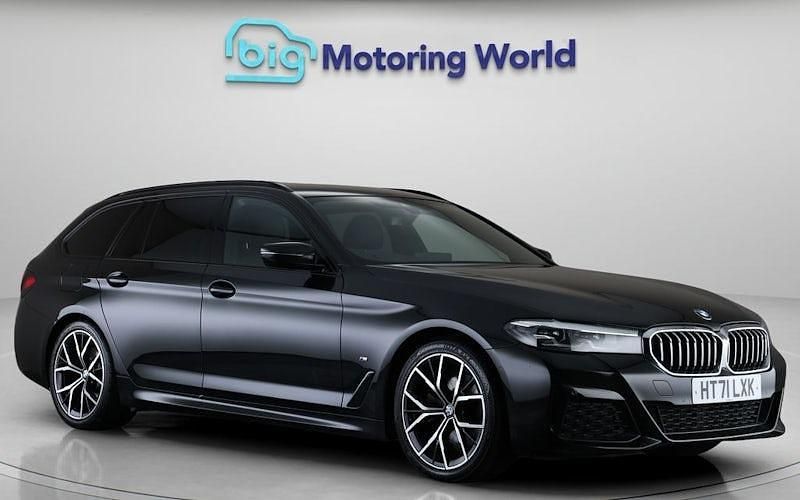 Used BMW 520 M Sport 190 HP (139 kW) 2022 Black Estate