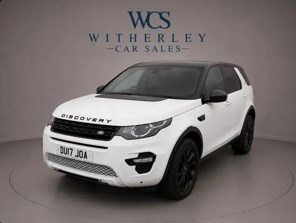 Used Land Rover Discovery Sport SE 180 HP (132 kW) 2017 White SUV