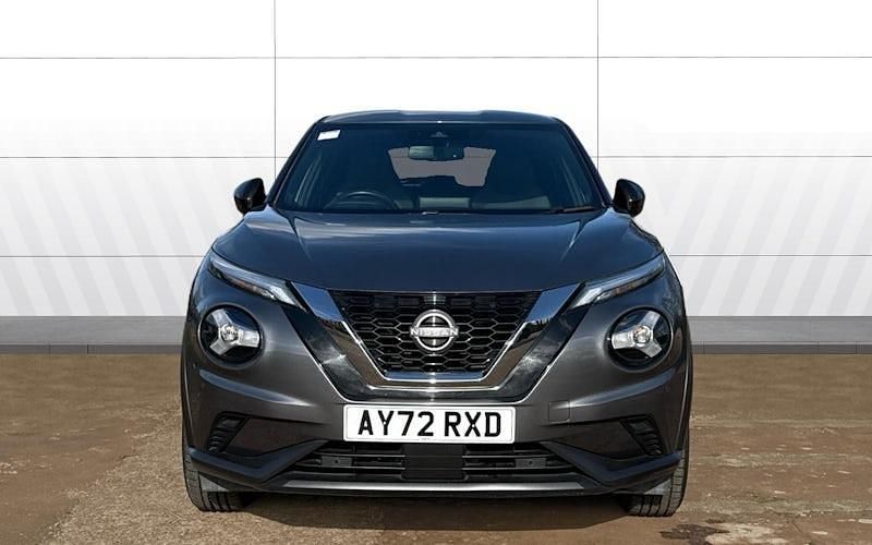 Used Nissan Juke N-Connecta 114 HP (83 kW) 2023 Grey SUV