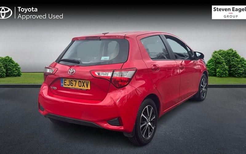 Begagnad Toyota Yaris 69 HK (50 kW) 2018 Halvkombi