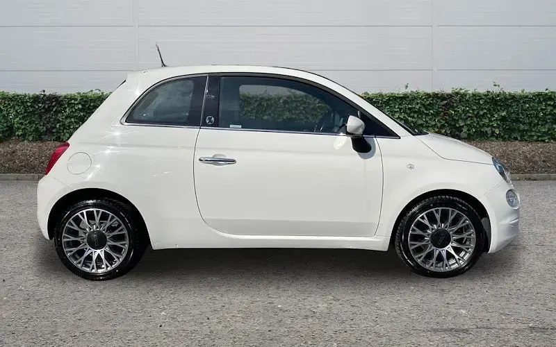 Used Fiat 500 Anniversary 69 HP (50 kW) 2019 White Hatchback