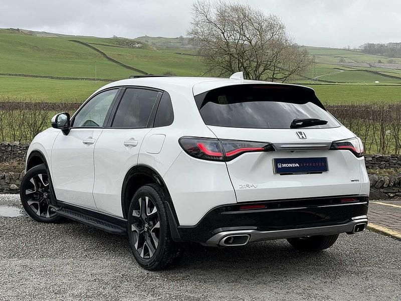 Used Honda ZR-V Advance 184 HP (135 kW) 2023 White SUV