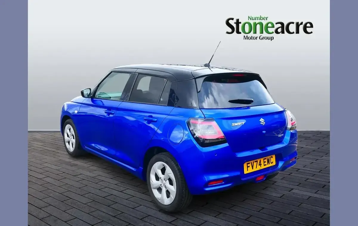 Used Suzuki Swift 82 HP (60 kW) 2024 Blue Hatchback