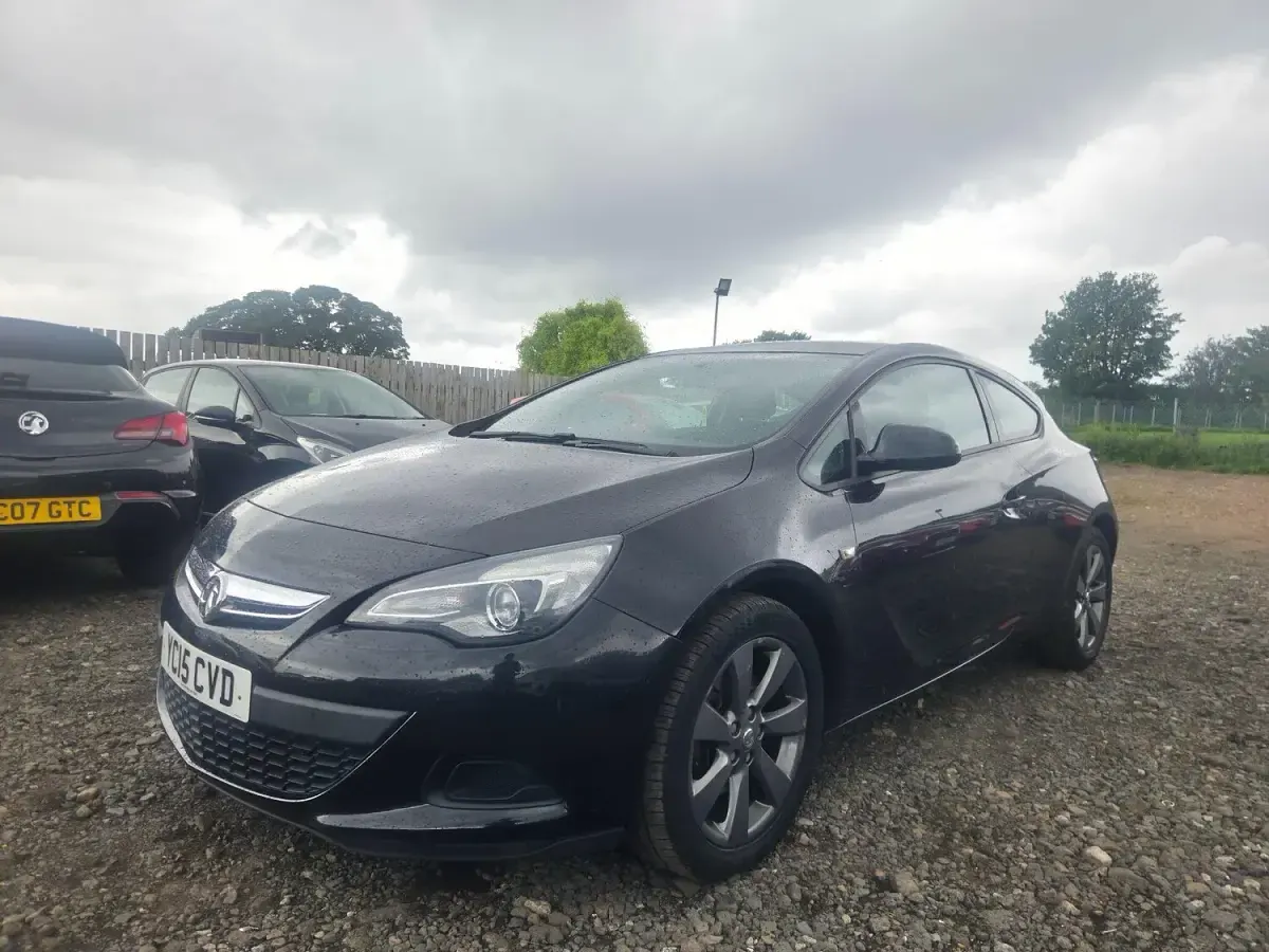 Used Vauxhall Astra GTC Sport 2015 Black Hatchback