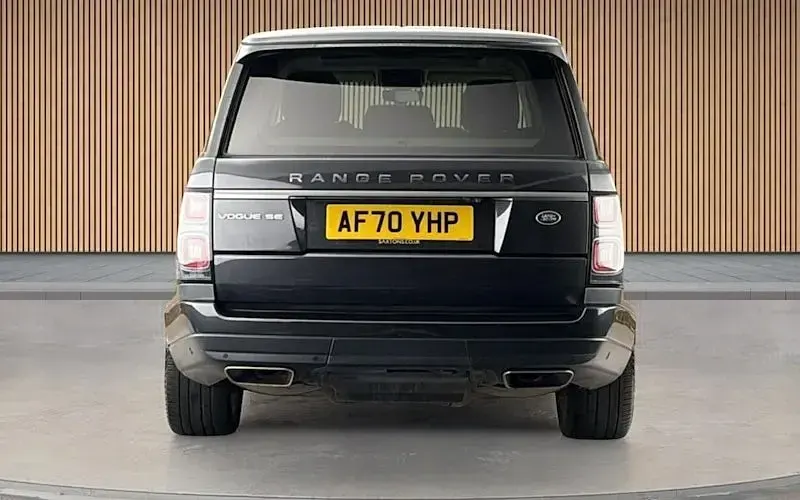 Used Land Rover Range Rover Vogue SE 275 HP (202 kW) 2020 Grey SUV