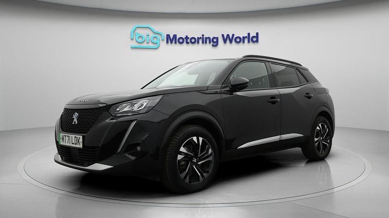 Used Peugeot e-2008 Allure Premium 98 kW (134 HP) 2021 SUV