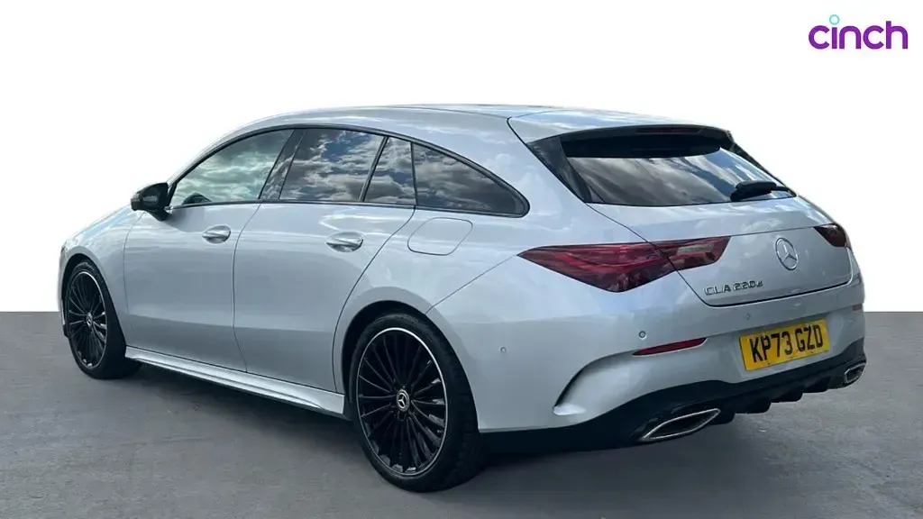 Used Mercedes CLA220 AMG Line Premium Plus 190 HP (139 kW) 2023 Silver Coupe