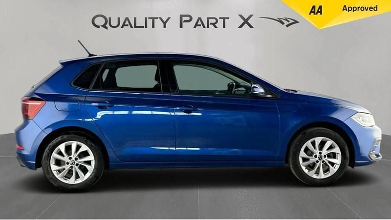 Used VW Polo Style 95 HP (69 kW) 2024 Blue Hatchback