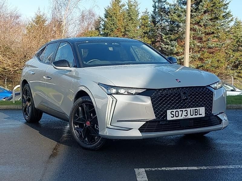 Used DS Automobiles DS4 Performance Line Plus 131 HP (96 kW) 2024 White SUV