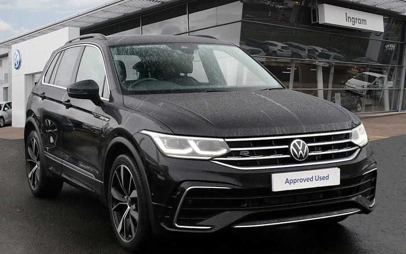 Used VW Tiguan R-line 150 HP (110 kW) 2023 Black SUV