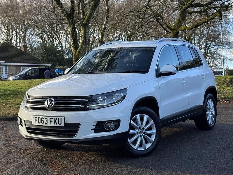White Used 2013 VW Tiguan Match SUV | £9,395 (Fair price) - Image 1/4