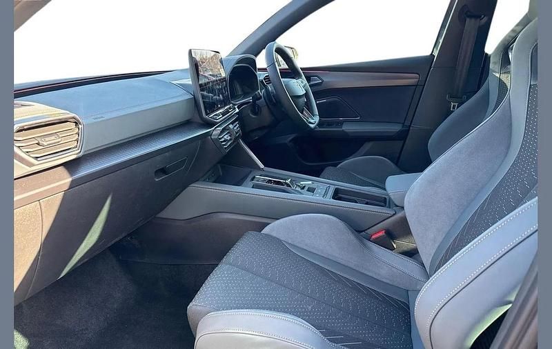 New Cupra Leon VZ3 268 HP (197 kW) 2025 Grey Hatchback