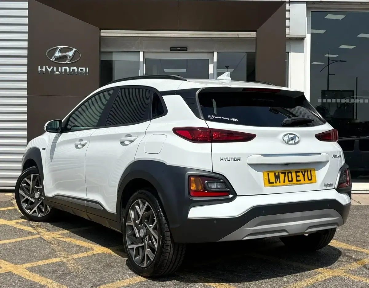Used Hyundai Kona Premium 141 HP (103 kW) 2020 White SUV