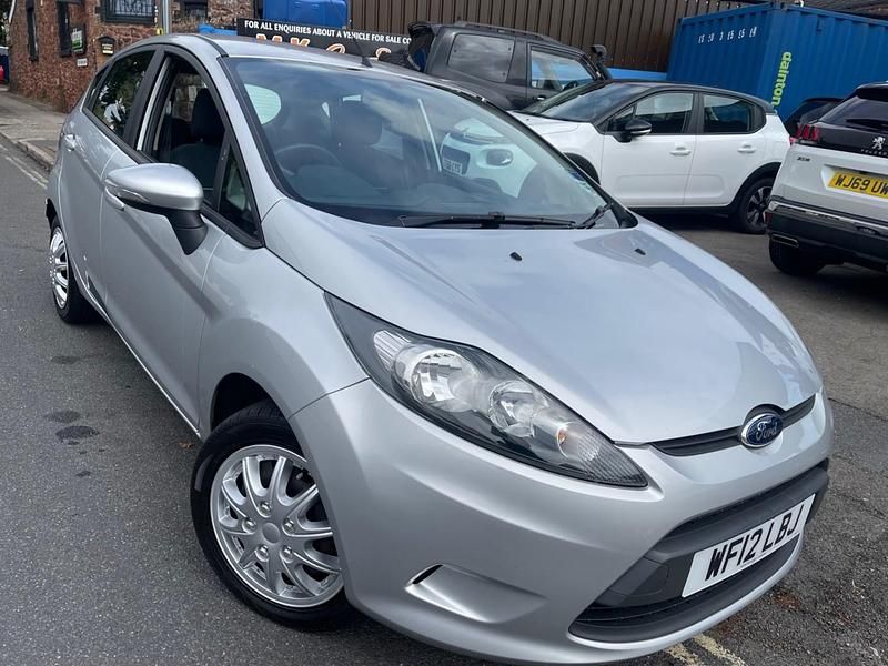 Silver Used 2012 Ford Fiesta Hatchback | £2,295 (Fair price) - Image 1/4