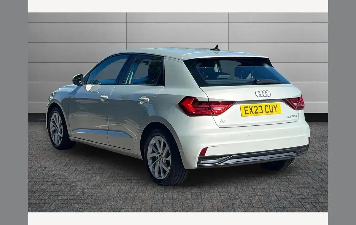 Used Audi A1 Sport 110 HP (80 kW) 2023 Silver SUV