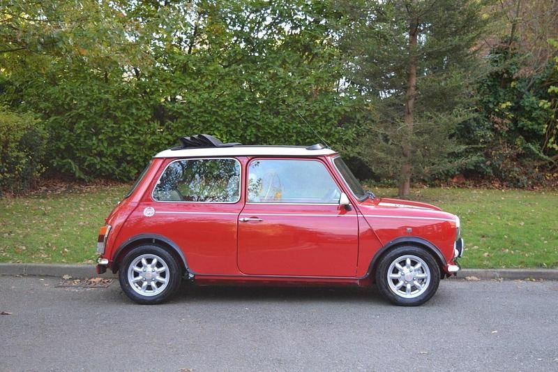 Used Rover Mini 63 HP (46 kW) 1999 Multicolour Sedan