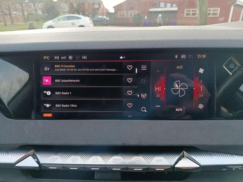 Used DS Automobiles DS4 Performance 129 HP (94 kW) 2022 White SUV