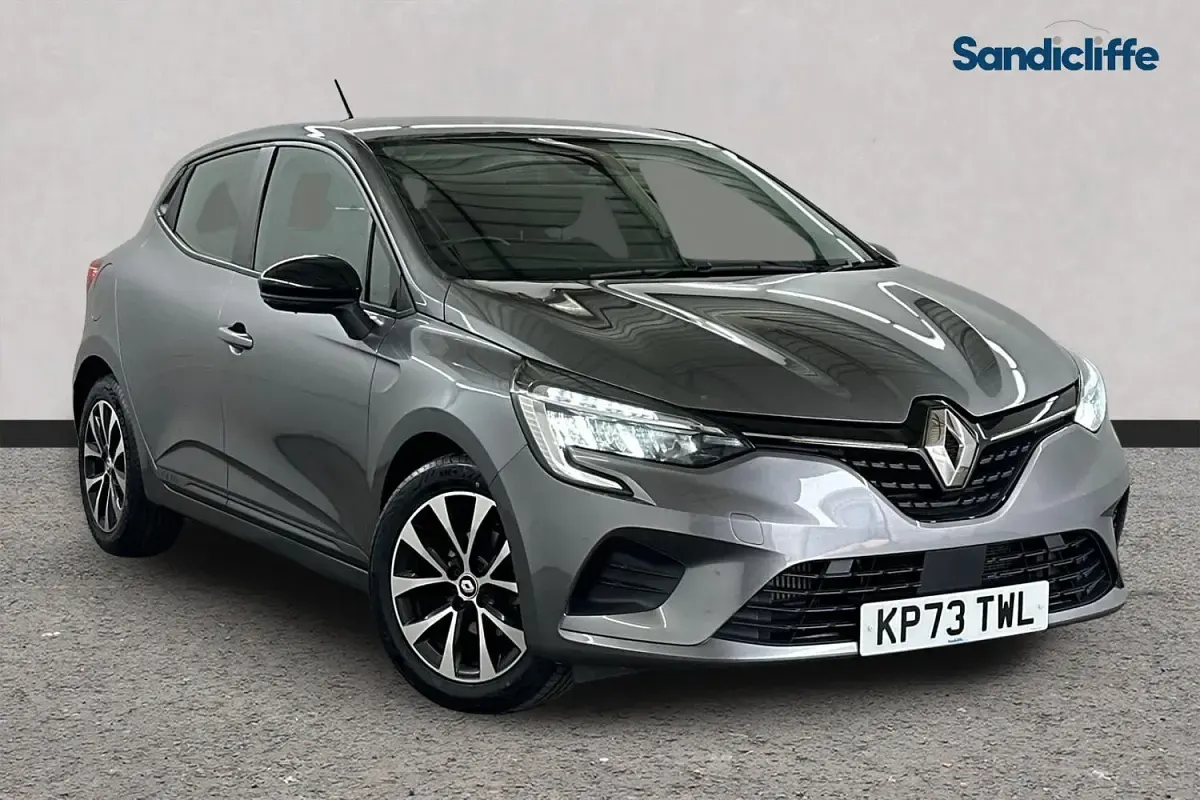 Used Renault Clio Evolution 90 HP (66 kW) 2022 Hatchback