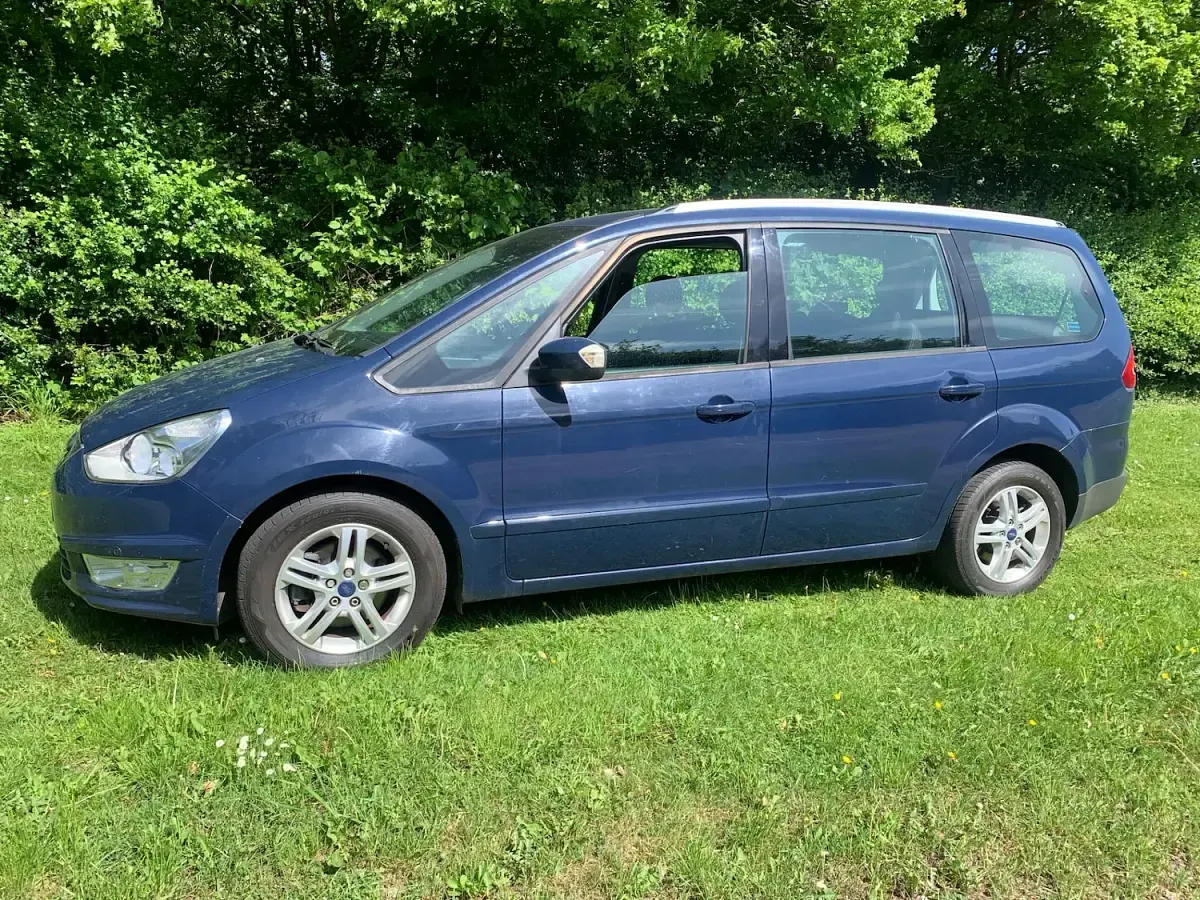 Used Ford Galaxy Zetec 160 HP (117 kW) 2013 Blue MPV