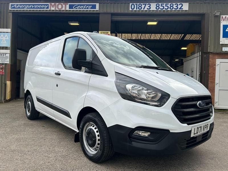 Used Ford Transit Custom 105 HP (77 kW) 2022 White Van