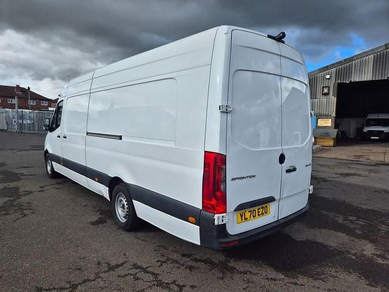 Used Mercedes Sprinter Progressive 2021 White Van