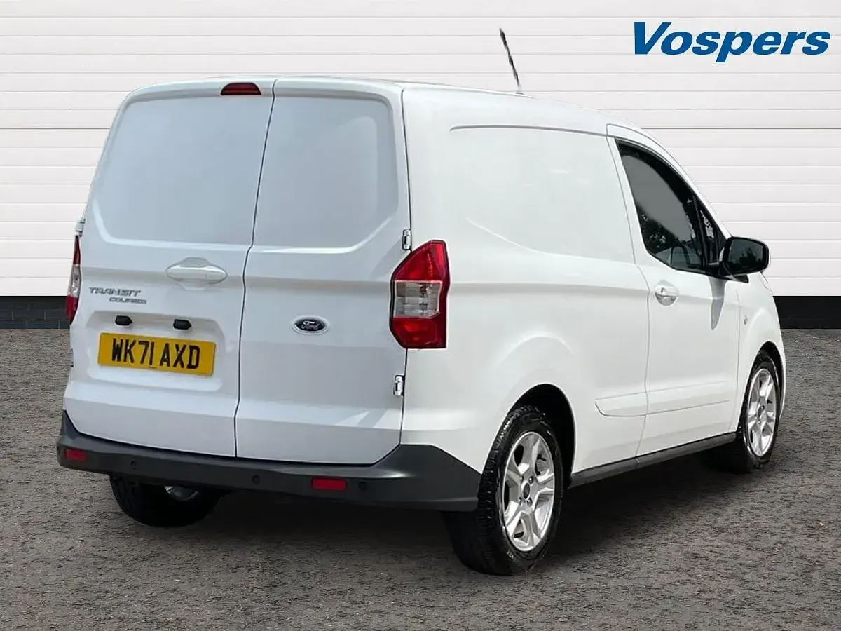 Used Ford Transit Limited 100 HP (73 kW) 2021 White Van