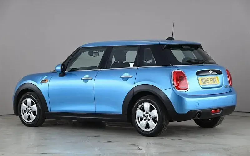 Used Mini Cooper Hatch 136 HP (100 kW) 2017 Hatchback