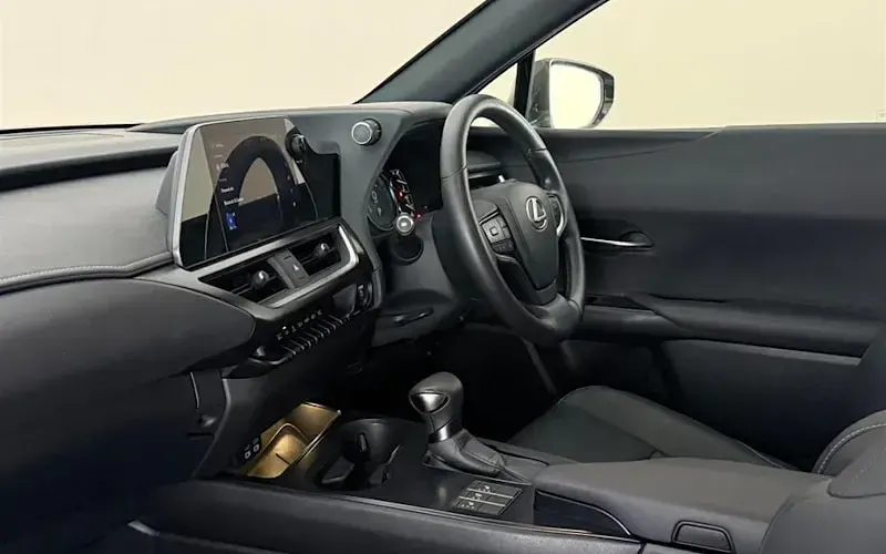 Used Lexus UX Sport Design Packet 184 HP (135 kW) 2023 Silver SUV