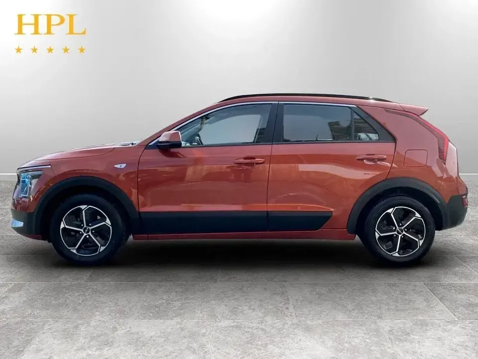 Usado Kia Niro 139 CV (102 kW) 2023 Naranja SUV