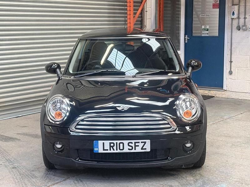 Used Mini Cooper Hatch 2010 Black Hatchback