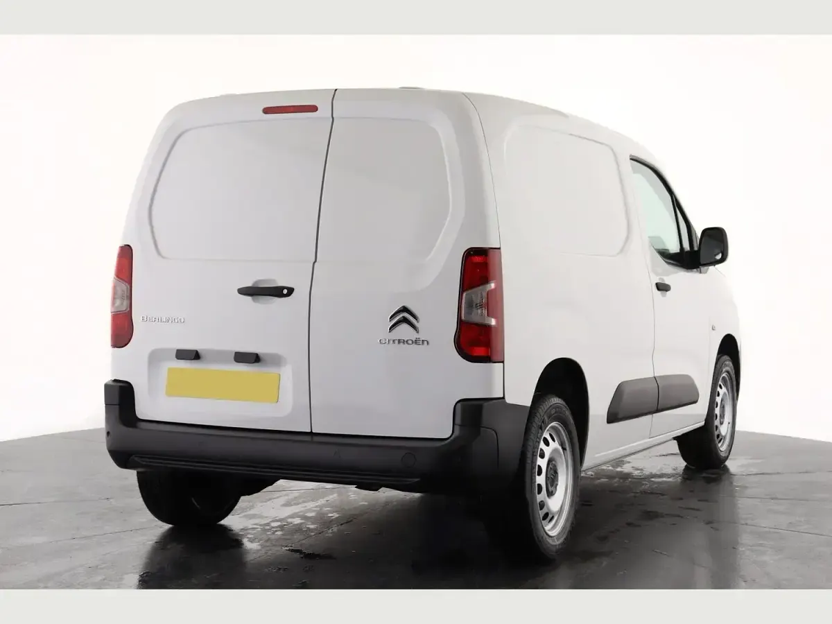 Used Citroën Berlingo 100 HP (73 kW) 2023 White MPV
