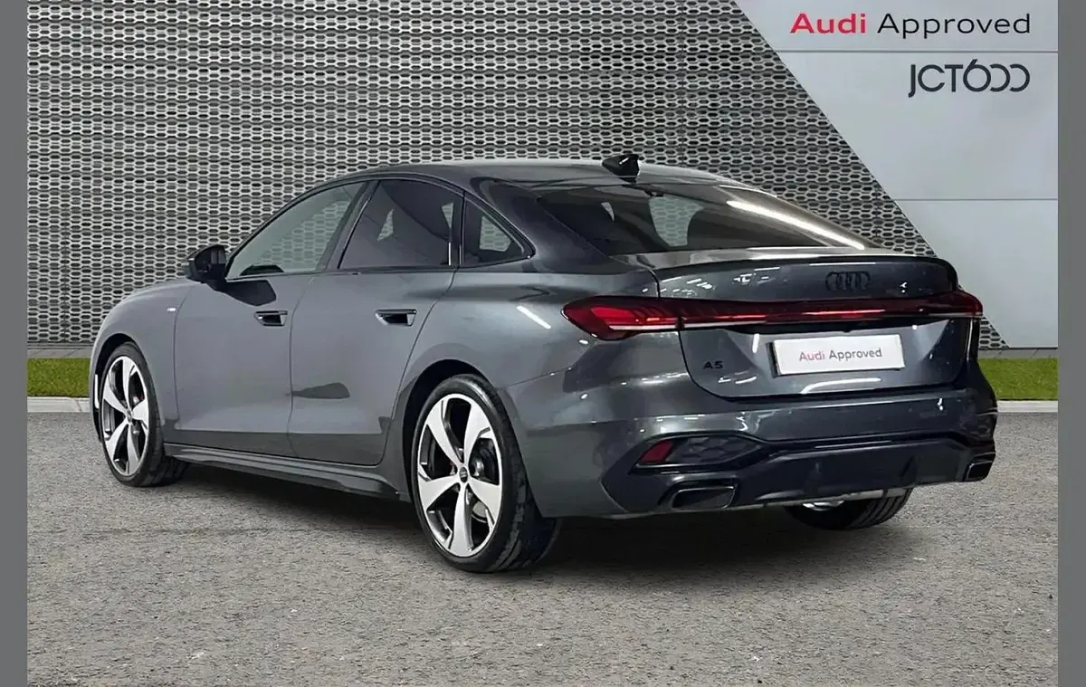 Used Audi A5 Comfort 147 HP (108 kW) 2026 Grey Sedan
