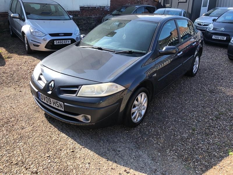 Grey Used 2009 Renault Mégane III Dynamique Sedan | £995 - Image 1/4
