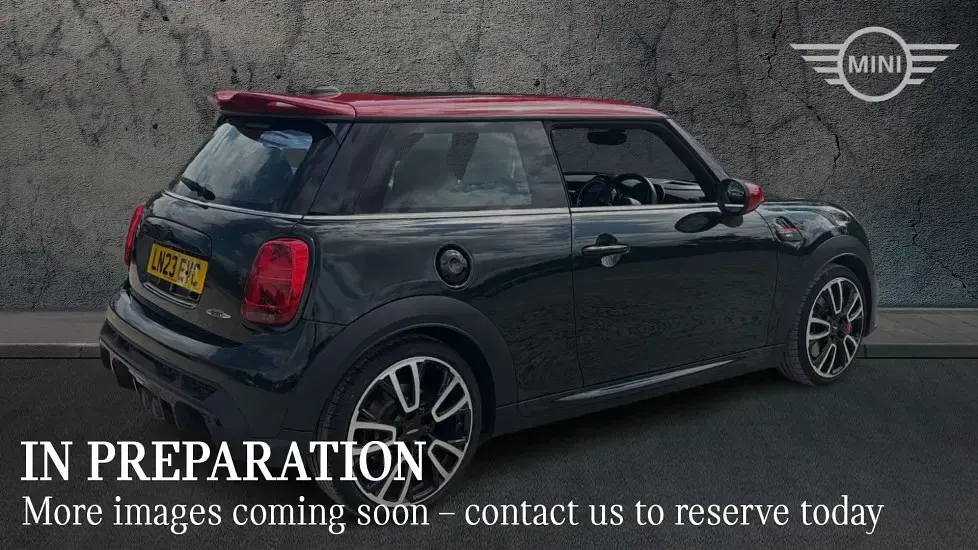 Used Mini John Cooper Works Hatch 228 HP (167 kW) 2023 Green Hatchback
