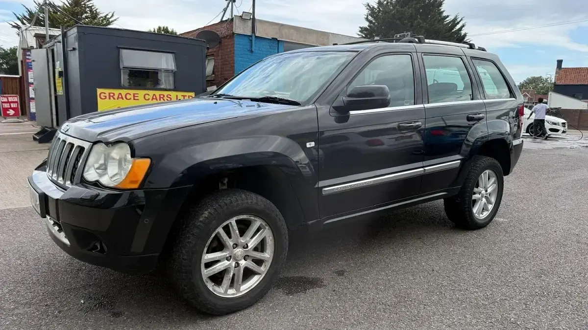 Used Jeep Grand Cherokee Overland 218 HP (160 kW) 2009 Black SUV