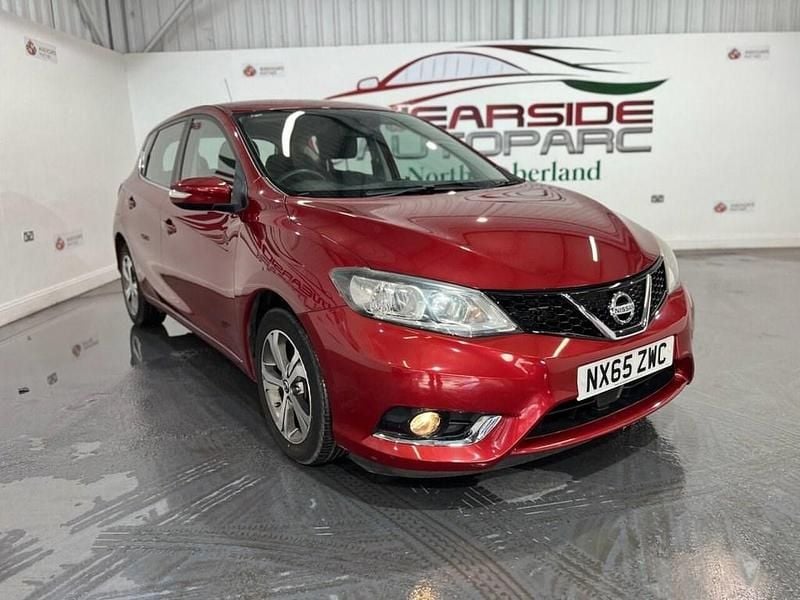 Red Used 2015 Nissan Pulsar S Hatchback | £5,399 (Fair price) - Image 1/4