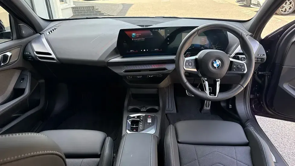 Used BMW 123 M Sport 215 HP (158 kW) 2026 Purple Hatchback