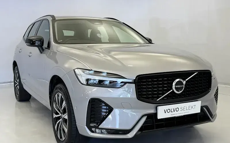 Used Volvo XC60 Plus 250 HP (183 kW) 2023 SUV