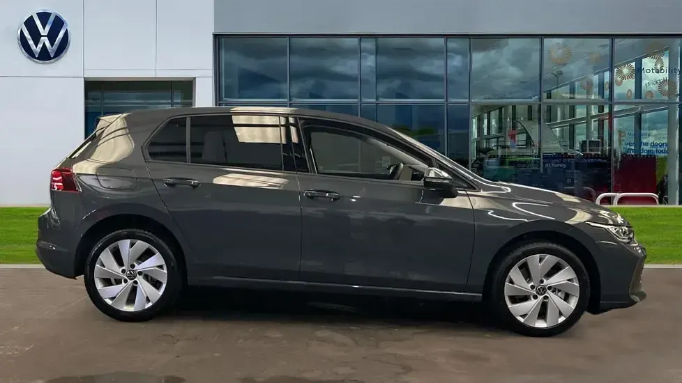 Used VW Golf VIII Match 204 HP (150 kW) 2026 Dolphin grey metallic Hatchback