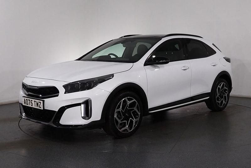 Used Kia XCeed EX 2025 White SUV