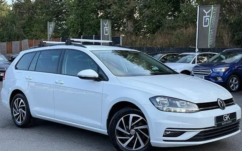 Used VW Golf VII Match 116 HP (85 kW) 2019 Estate