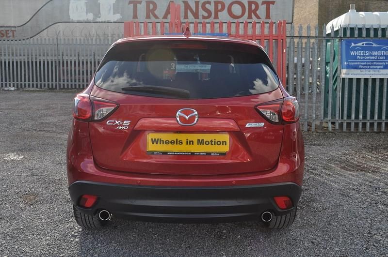 Second-hand Mazda CX-5 Inclusive 175 CP (128 kW) 2015 Roșu SUV