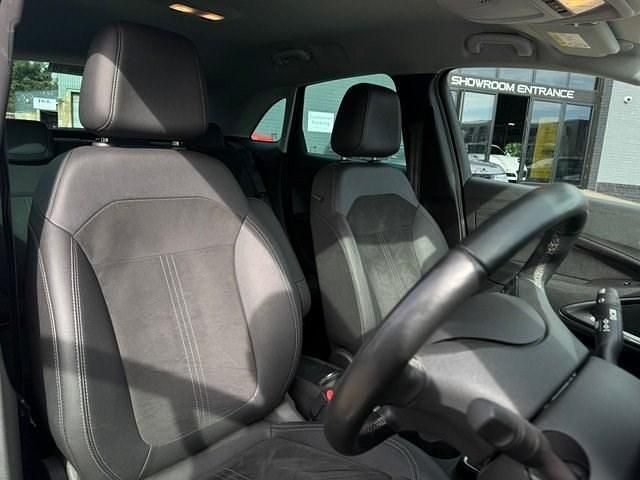 Used Vauxhall Crossland Ultimate 110 HP (80 kW) 2022 Grey SUV